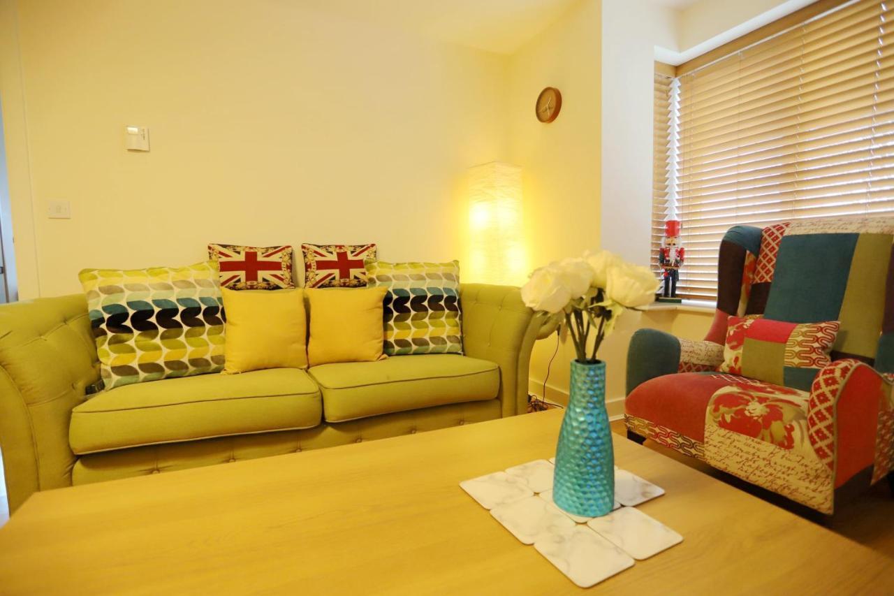 شقة Easytravel Luxury Nec/Airport 3 Beds House برمنغهام المظهر الخارجي الصورة
