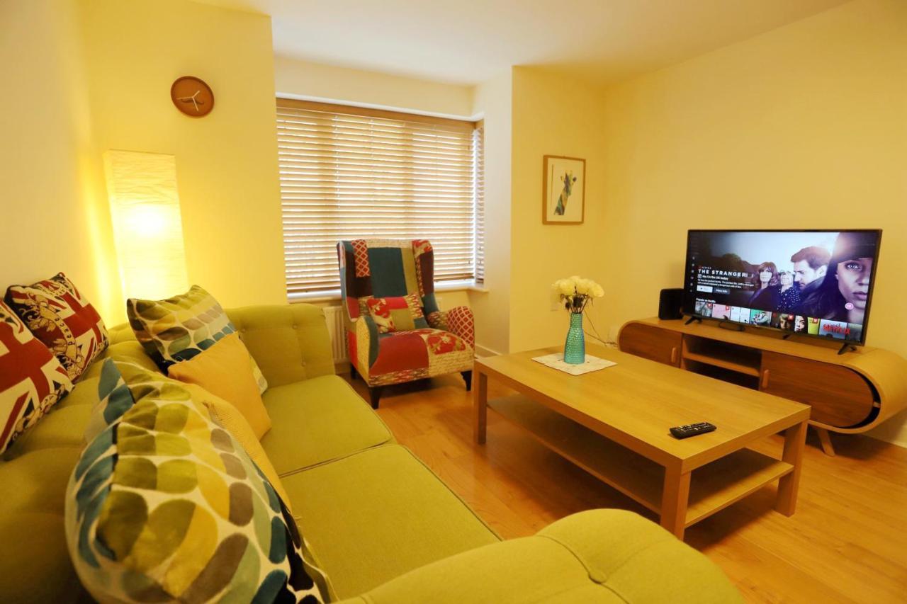 شقة Easytravel Luxury Nec/Airport 3 Beds House برمنغهام المظهر الخارجي الصورة