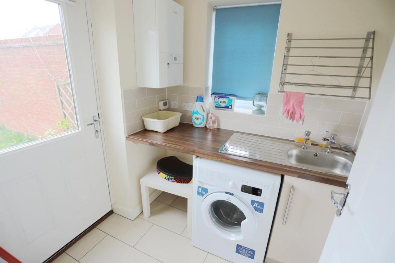 شقة Easytravel Luxury Nec/Airport 3 Beds House برمنغهام المظهر الخارجي الصورة