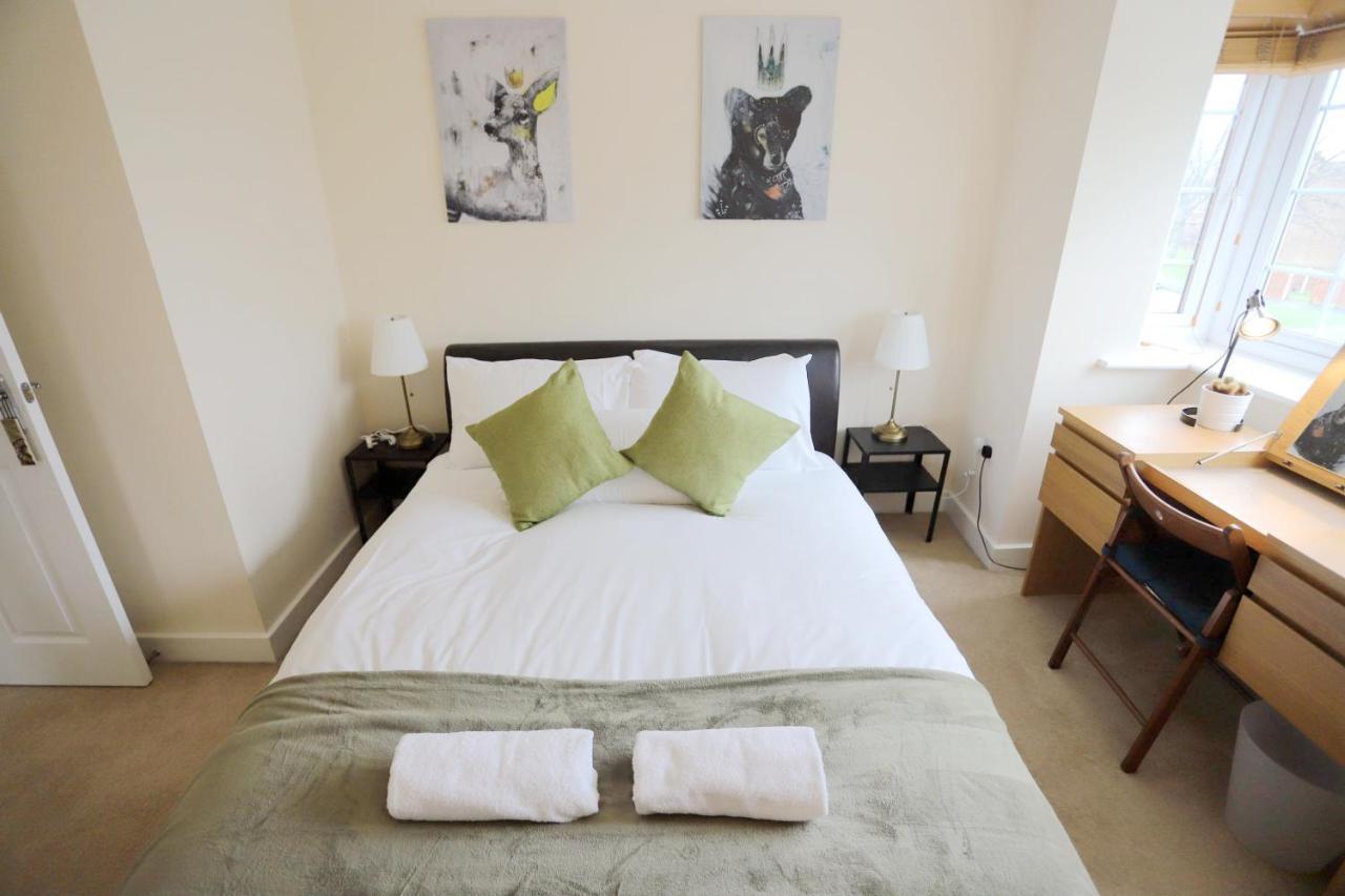 شقة Easytravel Luxury Nec/Airport 3 Beds House برمنغهام المظهر الخارجي الصورة